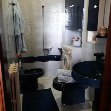 A Due Passi Dal Centro לינה וארוחת בוקר